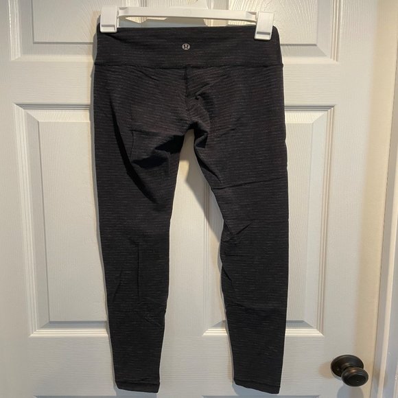 Lululemon Stripe Legging - Picture 2 of 3